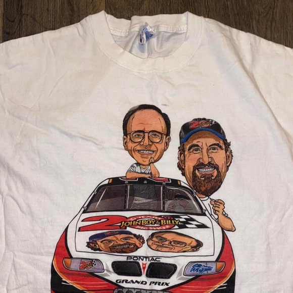 T-Shirt - Picture 3 of 4